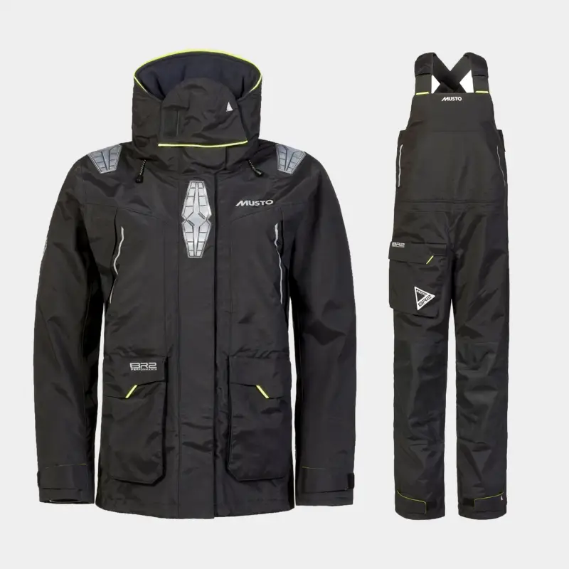 Bon Plan Ensemble ciré marin Musto BR2 Offshore 2.0, Black, femmes