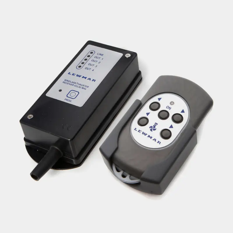 Télécommande sans fil Lewmar, compatible avec les propulseurs d’étrave Lewmar Jusqu'à Épuisement Des Stocks