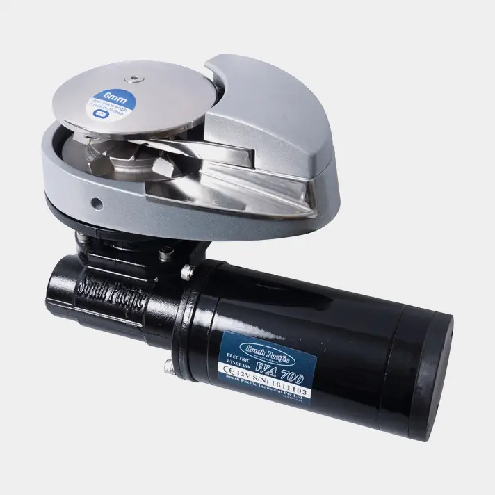 Authentique Guindeau électrique South Pacific WA700 700 W, 12 V, pour chaîne Ø8 mm / cordage 3 torons Ø14 mm avec chaîne